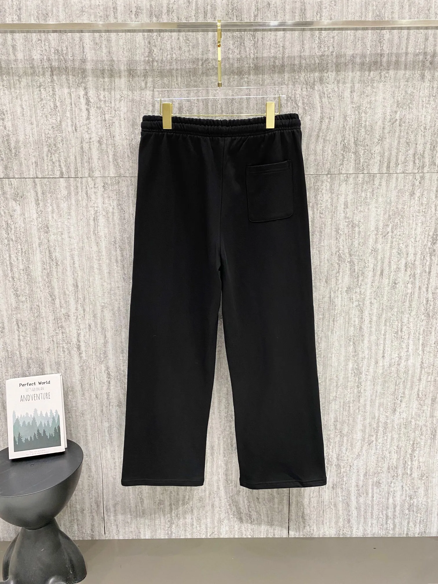 2026ss ， ， ➕ Size：S M L XL Color：Black 140
